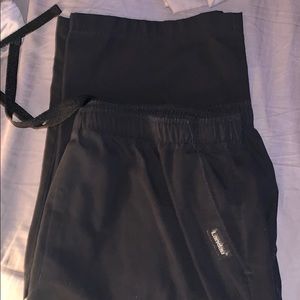 Landau men’s black cargo scrub bottoms